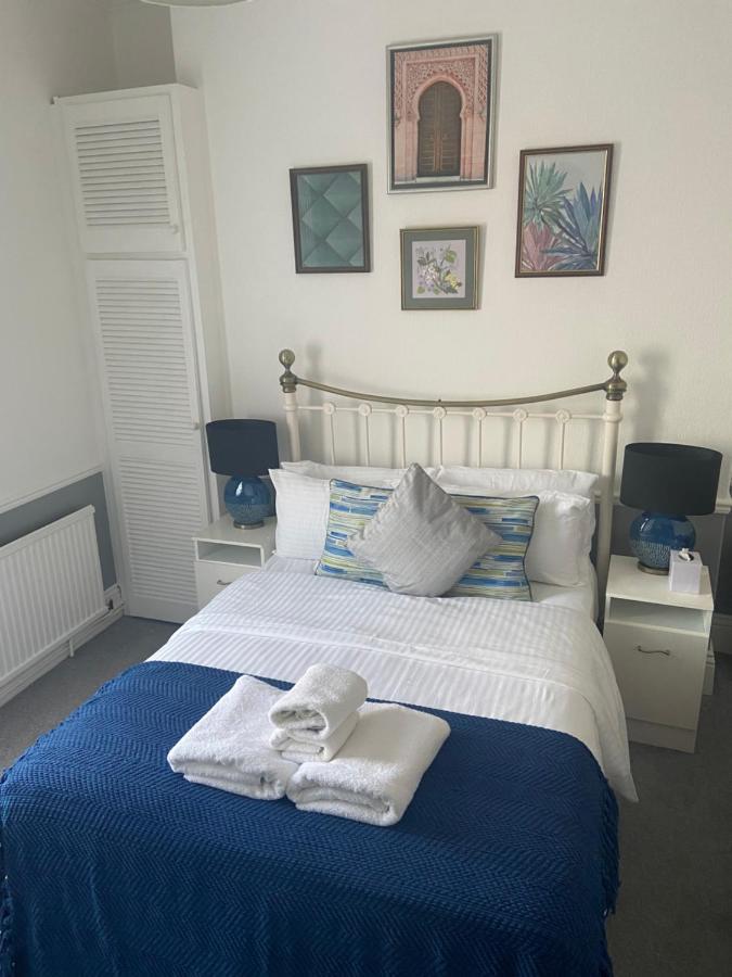 The Mountview Guest house Scarborough