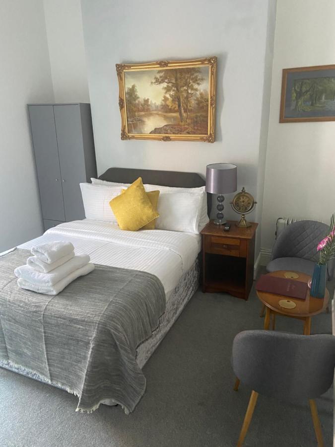 The Mountview Guest house Scarborough