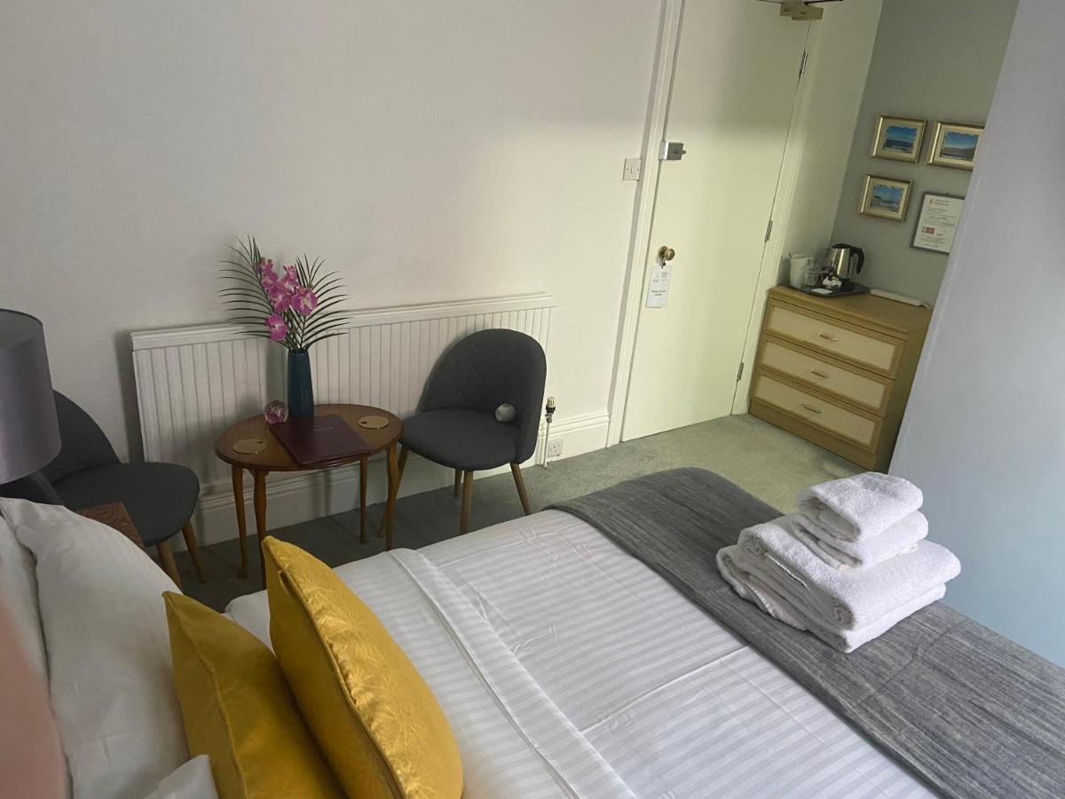 The Mountview Guest house 3*